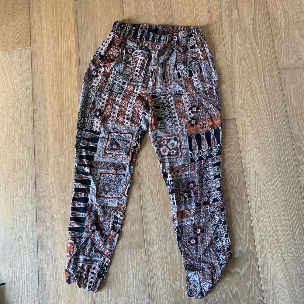 Flowy pants